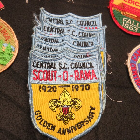 VTG Lot of #51 BSA Boy Scouts of America Patches/Bages - Picture 15 of 16